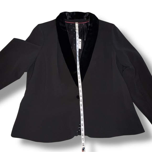 NWT TALBOTS STRETCH CREPE TUXEDO BLAZER - Black Velvet 16W - Picture 11 of 16